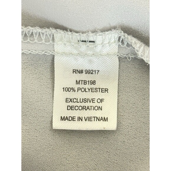 Charming Charlie Womens L Gray Embroidered Laced Open Back Top - Picture 6 of 9